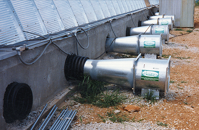 Management of stored grain with aeration